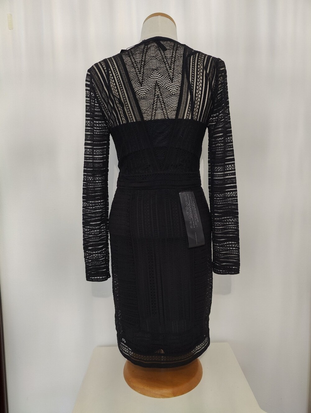 BCBG Maxazria Dress S Black Lace Cocktail Art Deco Romantic Date Night Elegant - Picture 6 of 15